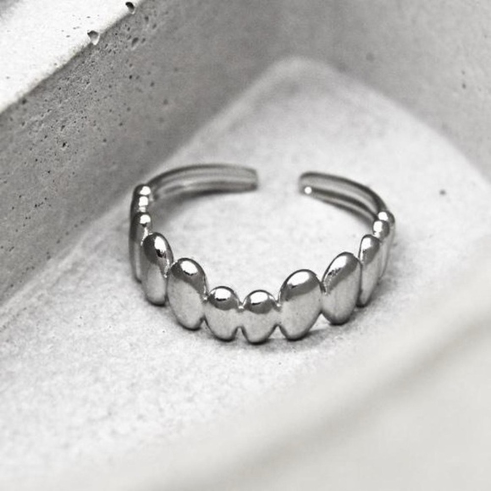 Teeth Ring
